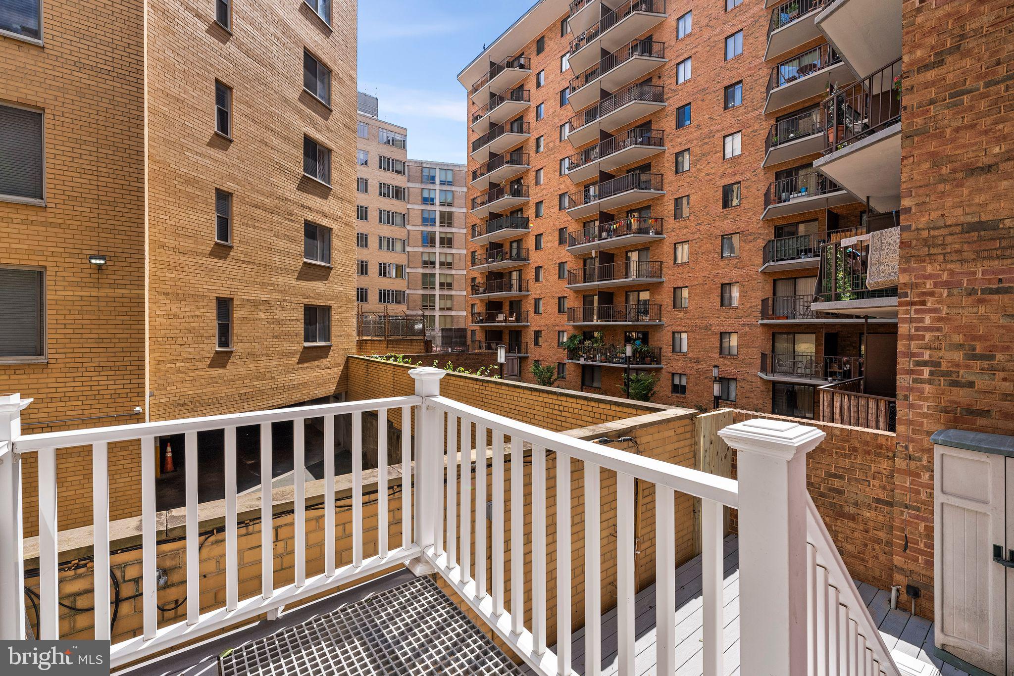 Real estate listing preview #45