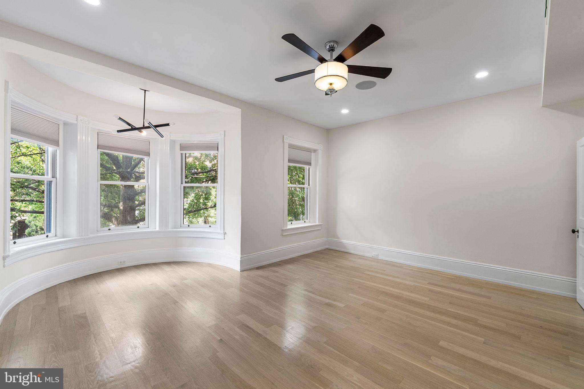 Real estate listing preview #17