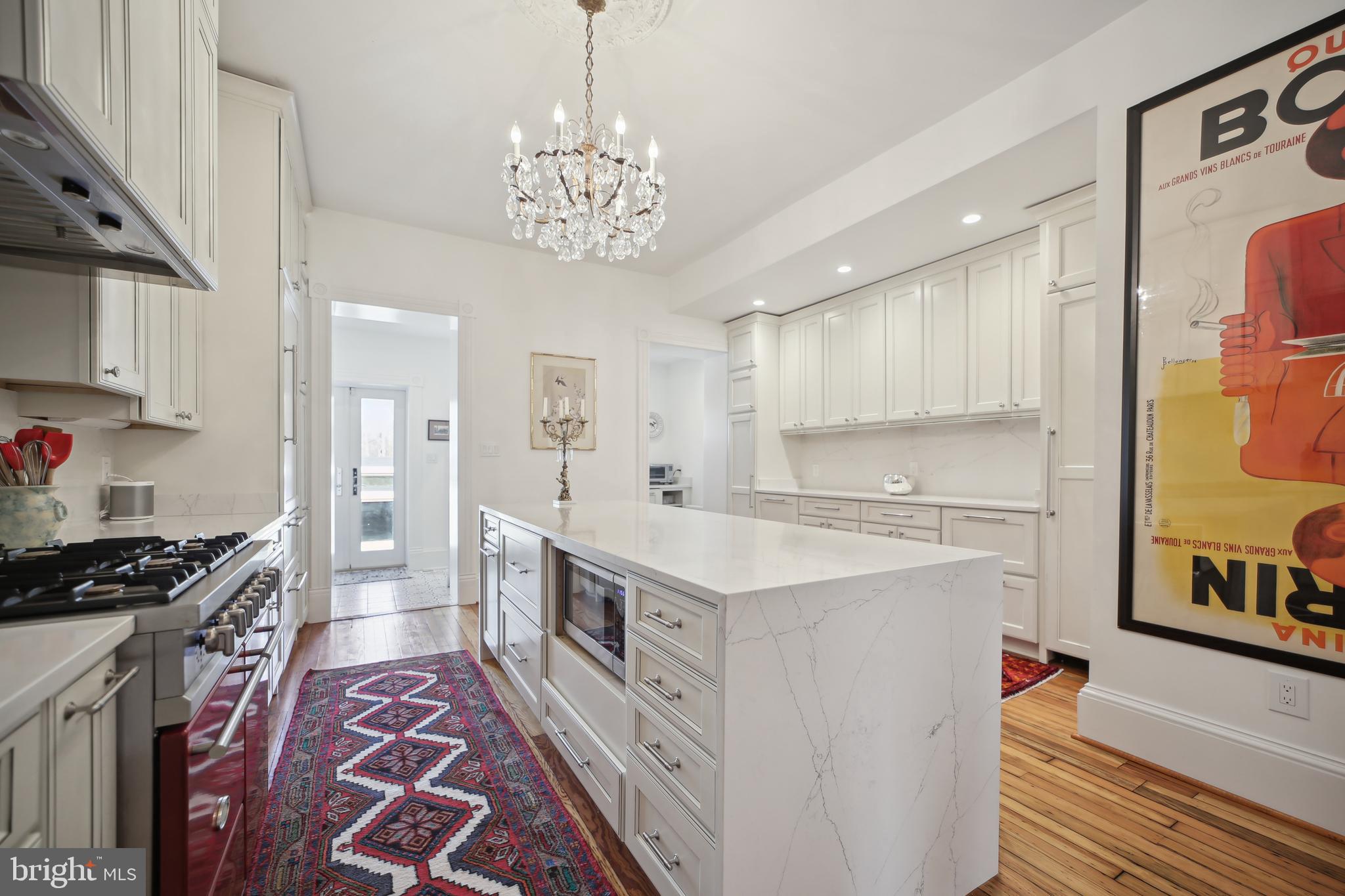 Real estate listing preview #15