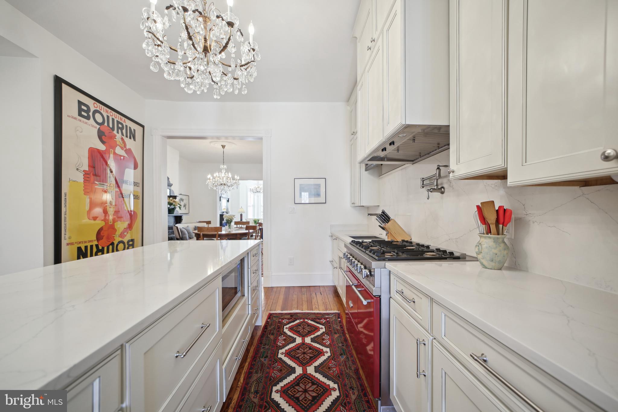 Real estate listing preview #18