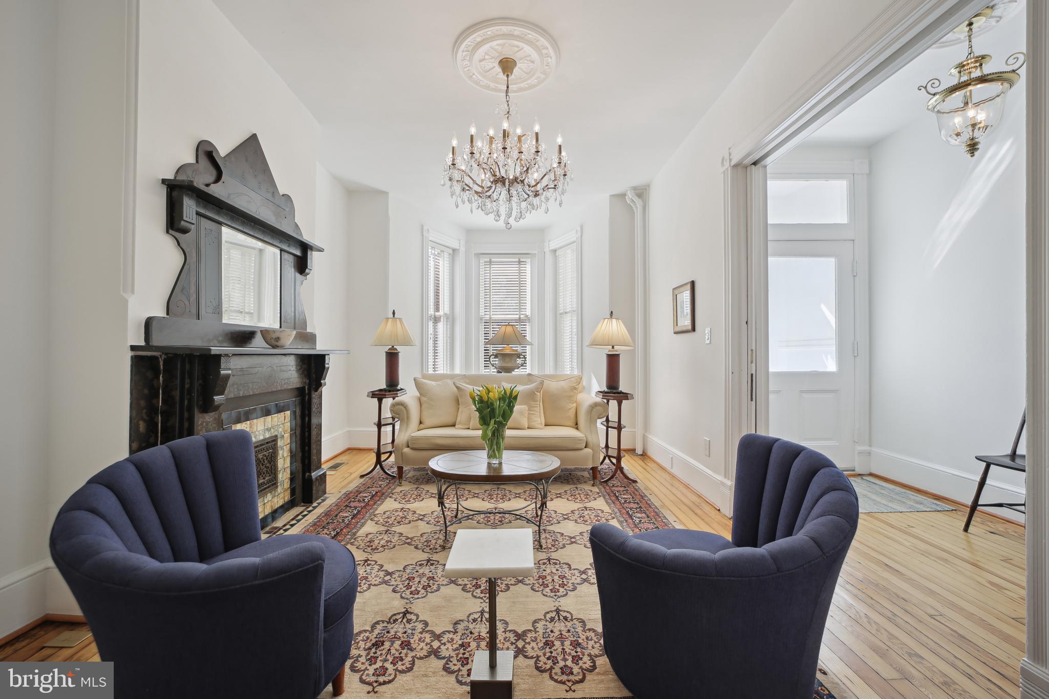 Real estate listing preview #6