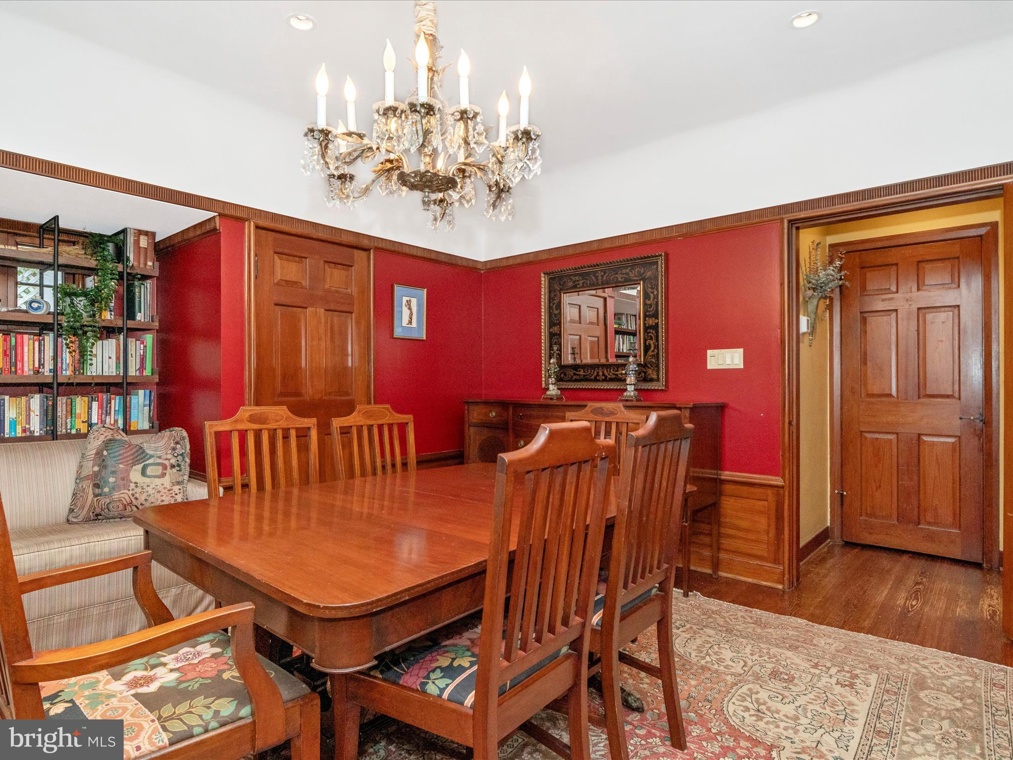 Real estate listing preview #6