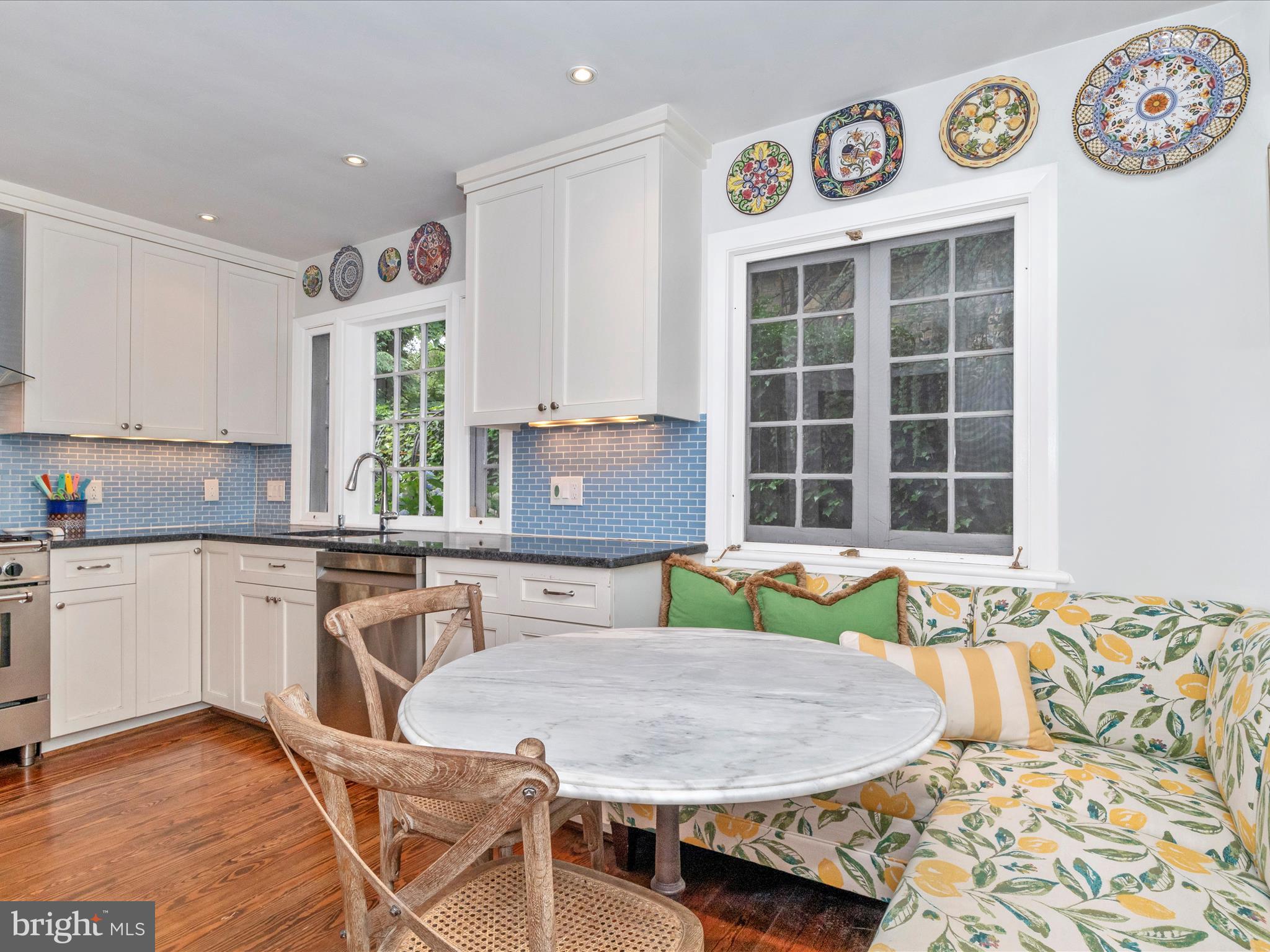 Real estate listing preview #8