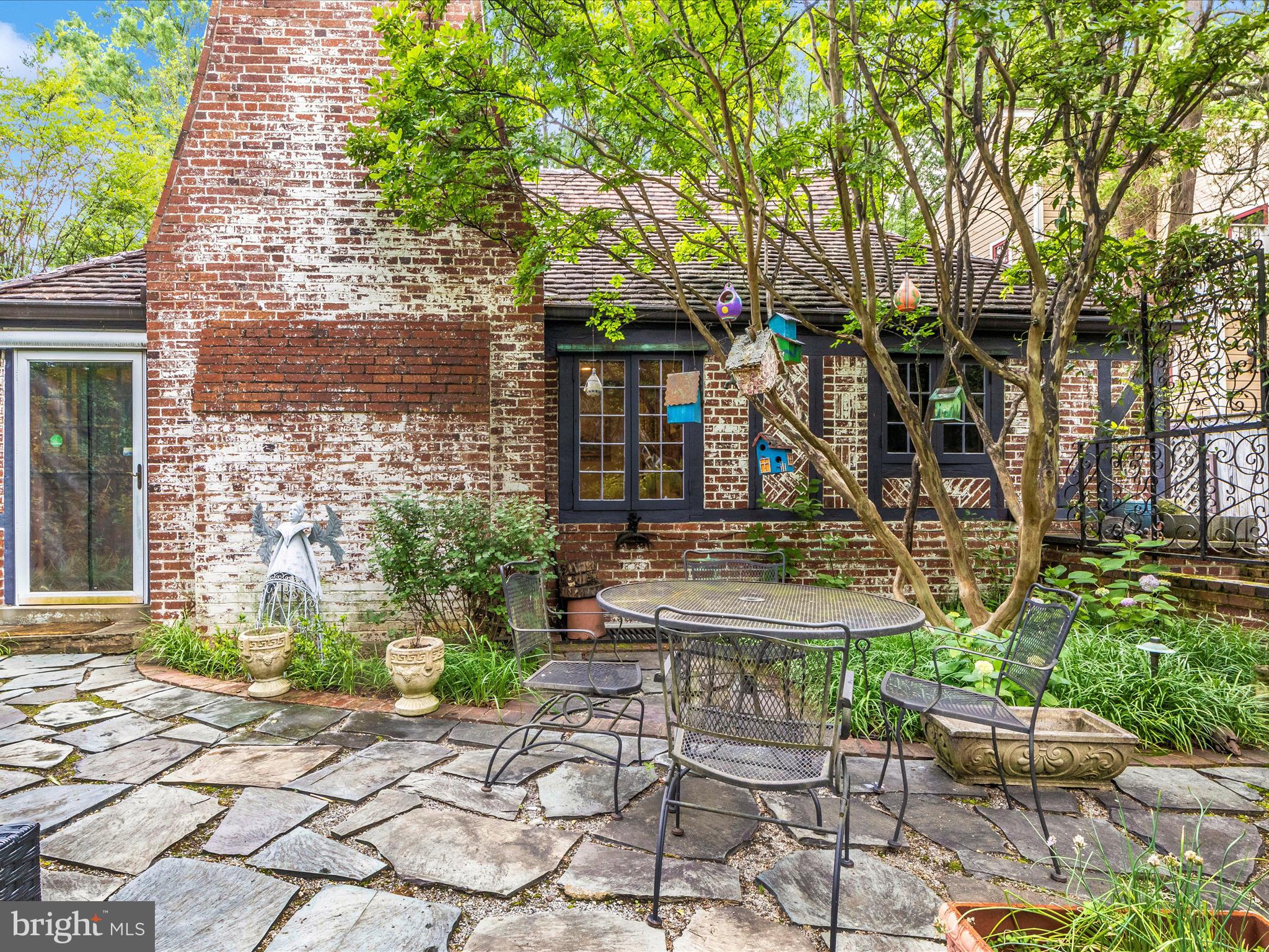 Real estate listing preview #52