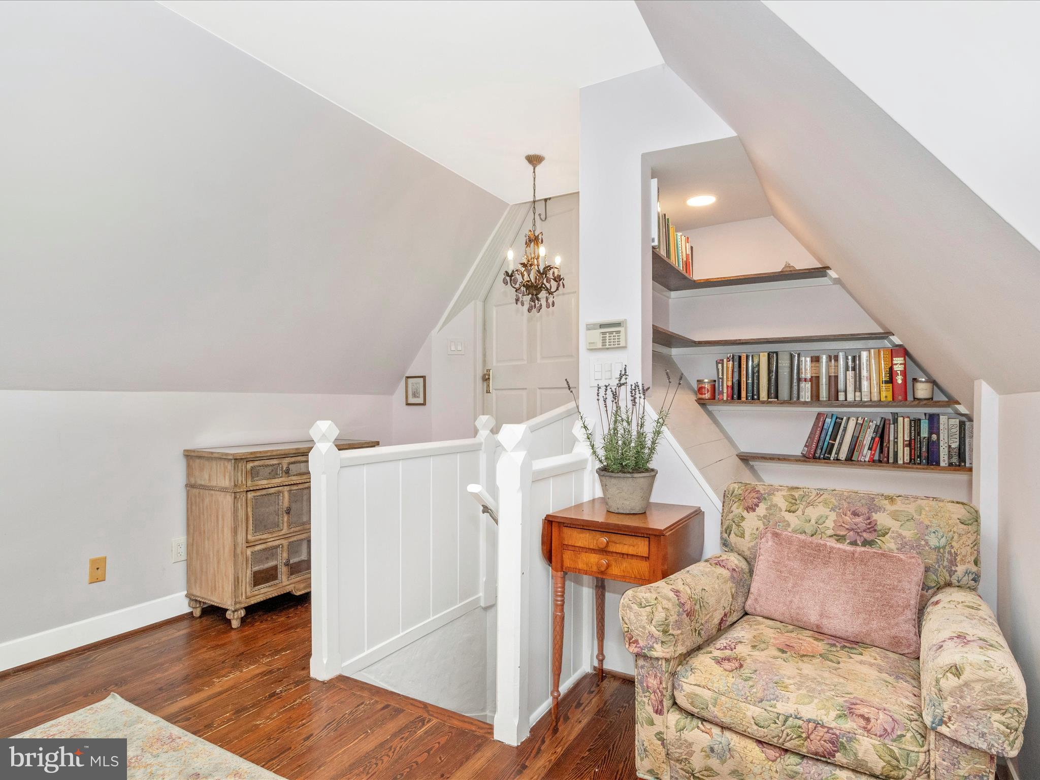 Real estate listing preview #22