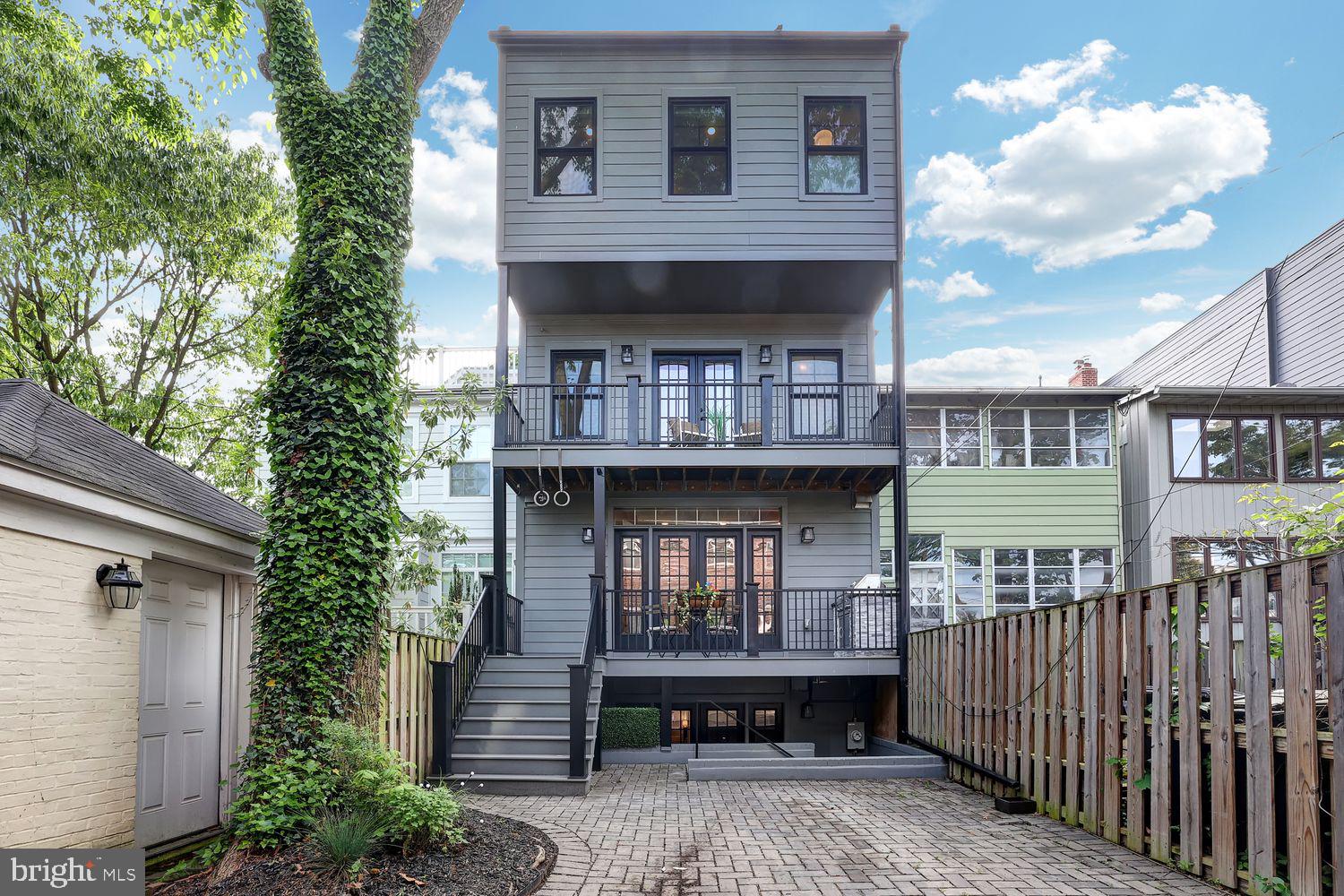 Real estate listing preview #58