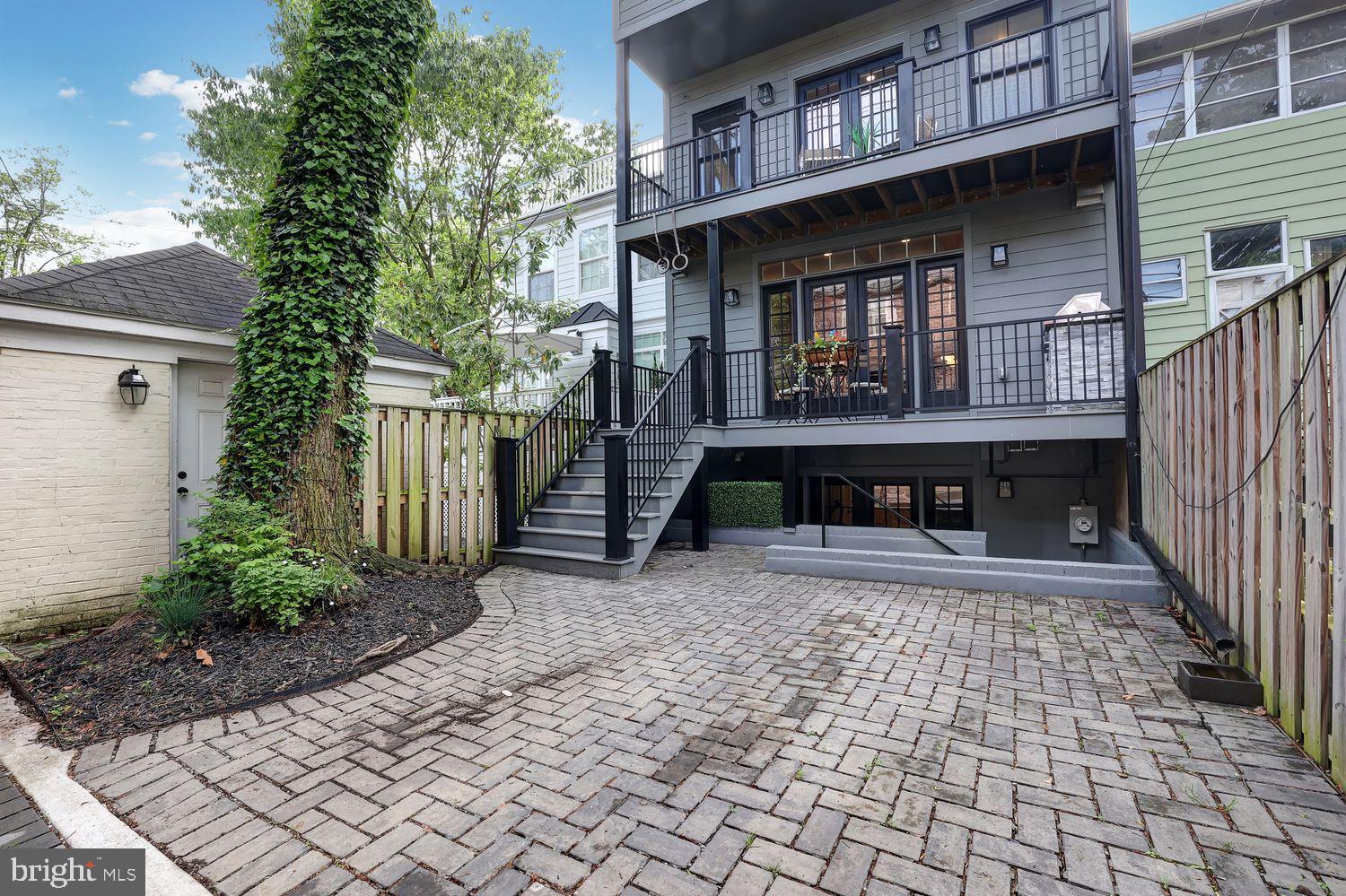 Real estate listing preview #59