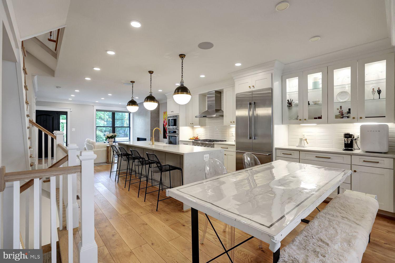 Real estate listing preview #10