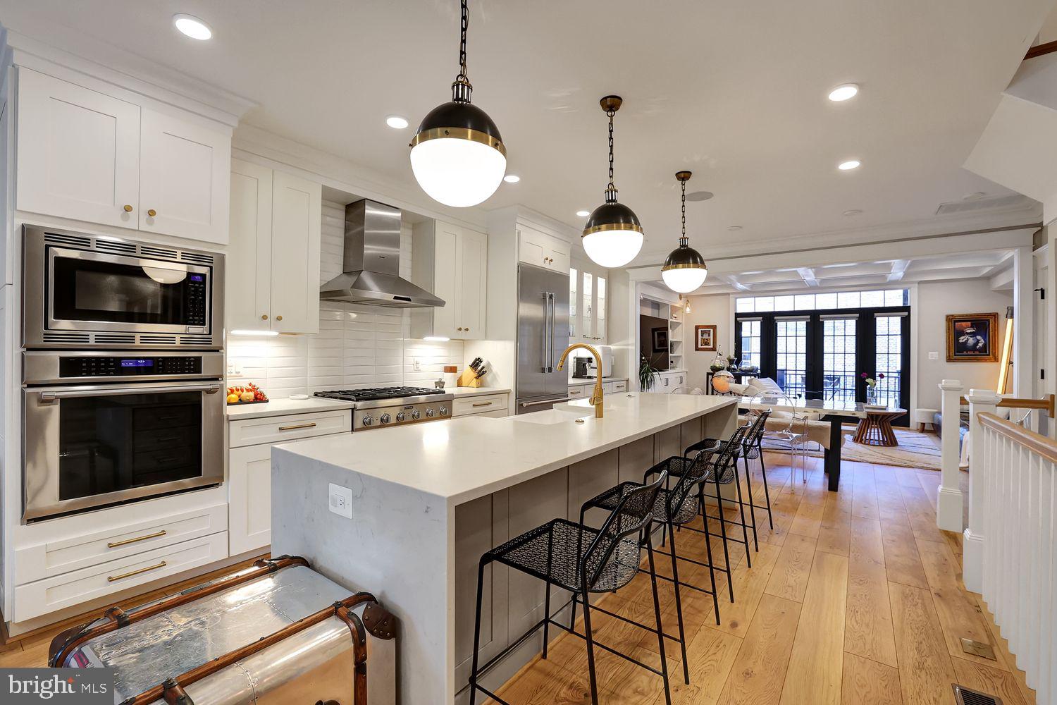 Real estate listing preview #5