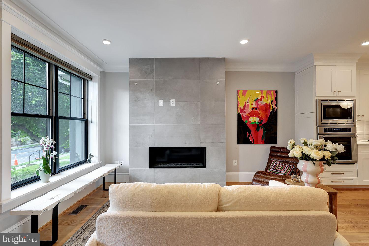 Real estate listing preview #3