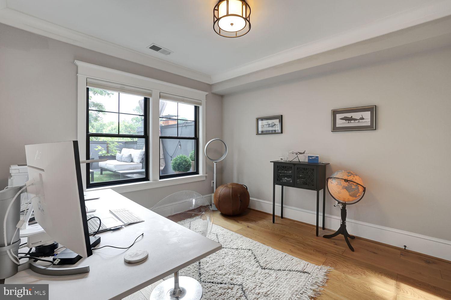 Real estate listing preview #42