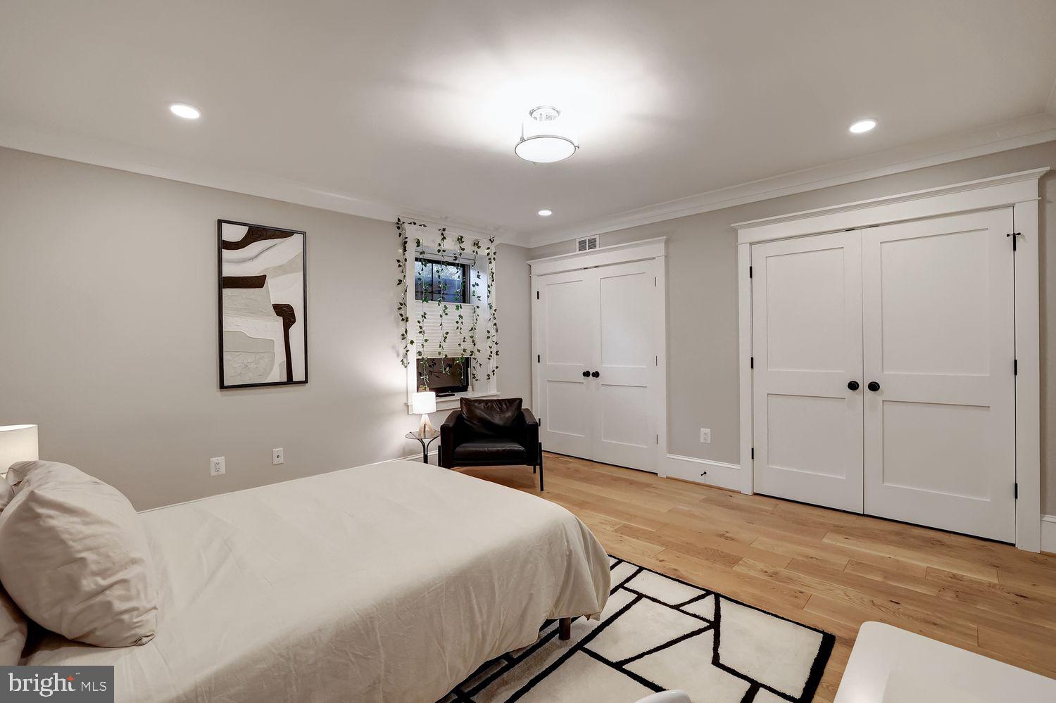 Real estate listing preview #47