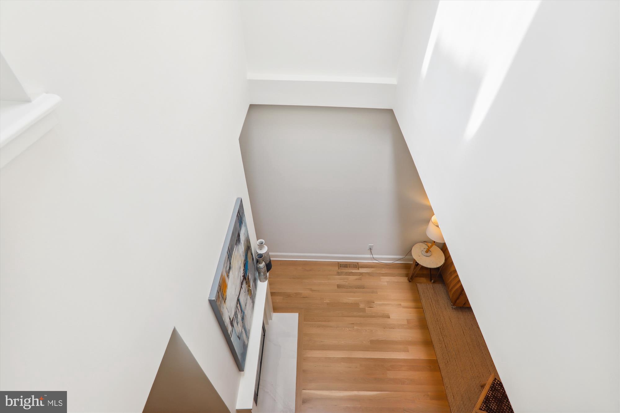 Real estate listing preview #26