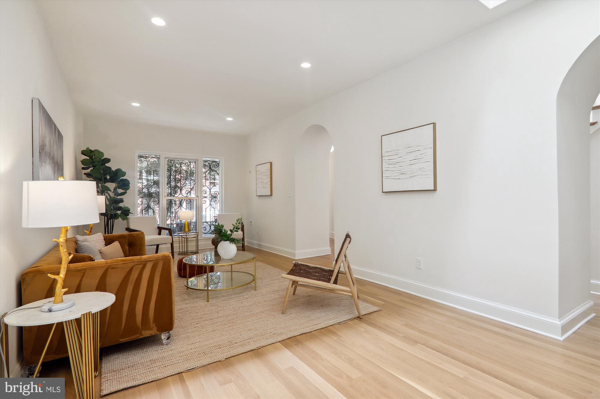 Real estate listing preview #10