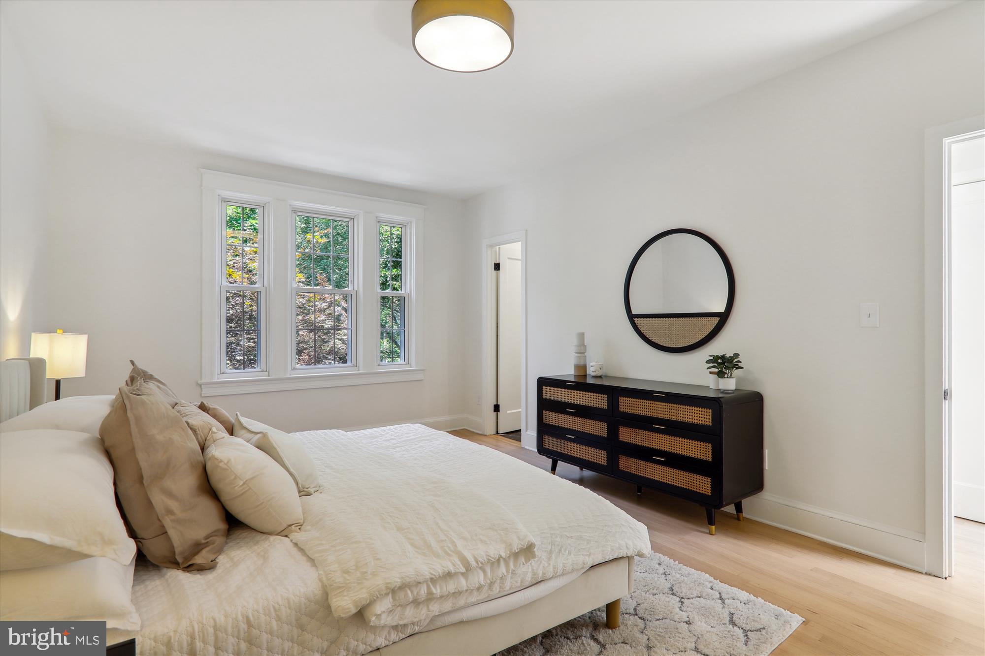 Real estate listing preview #30