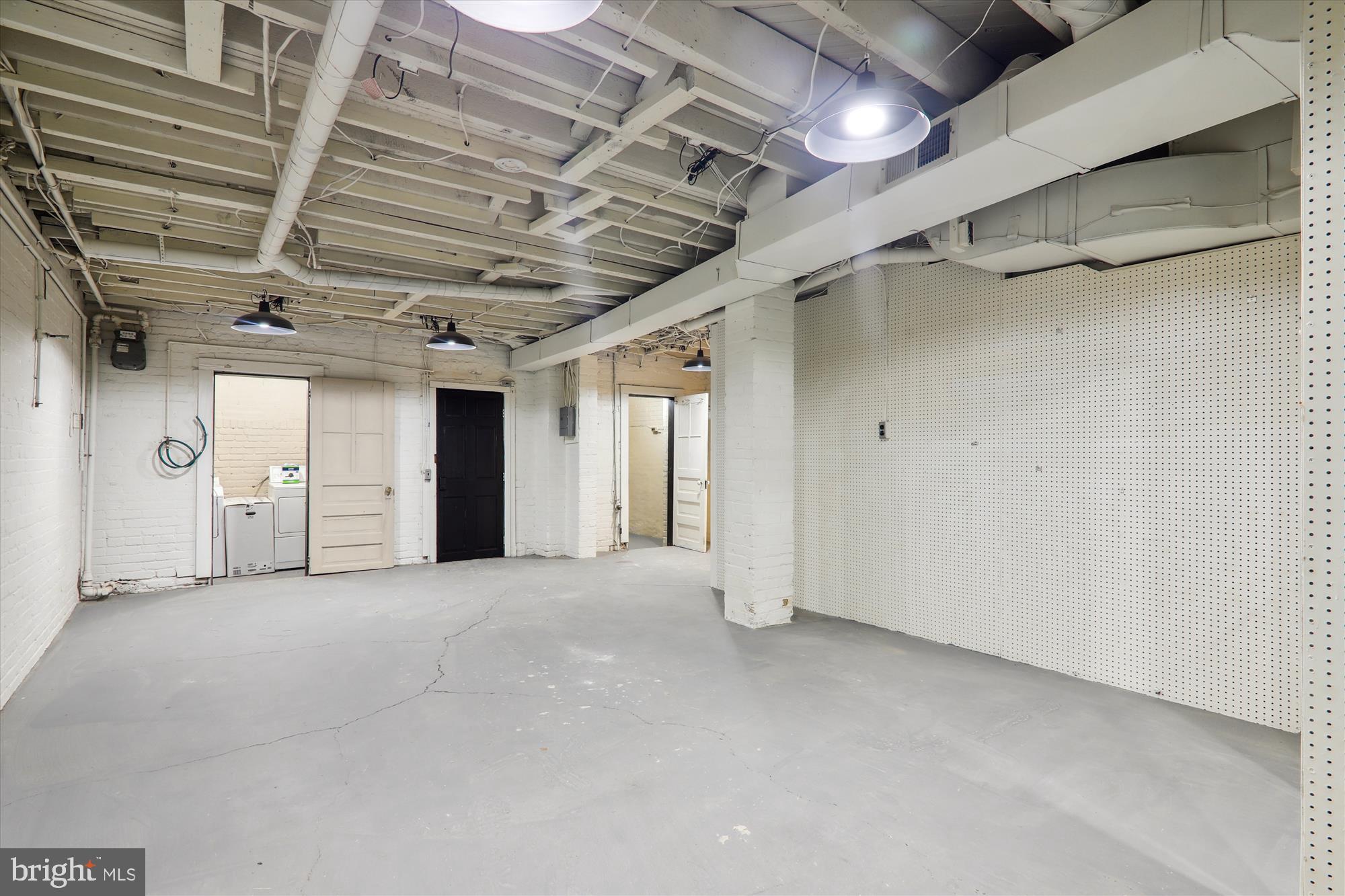 Real estate listing preview #55