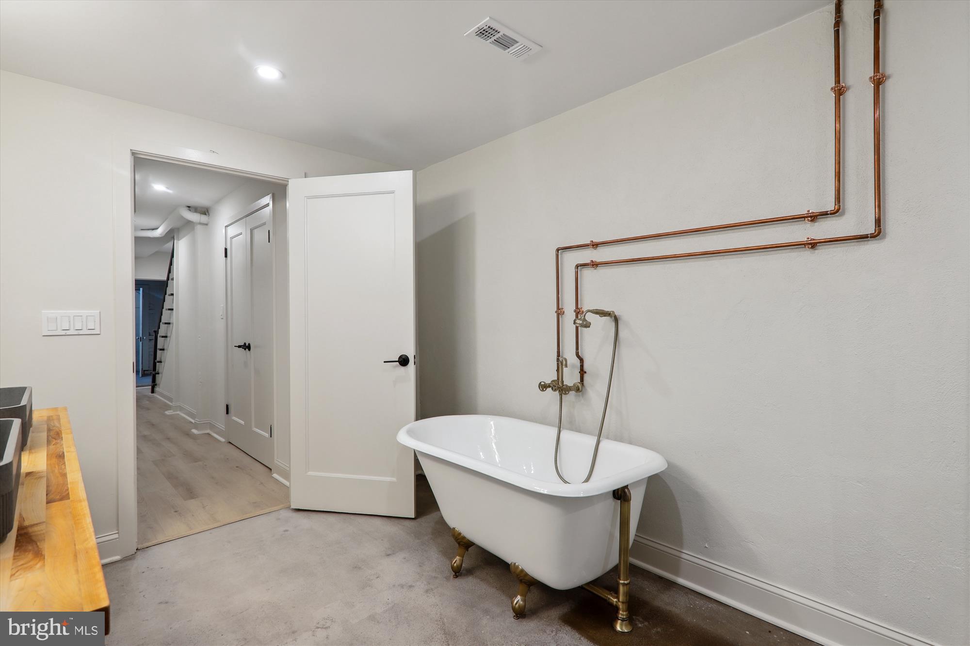 Real estate listing preview #53