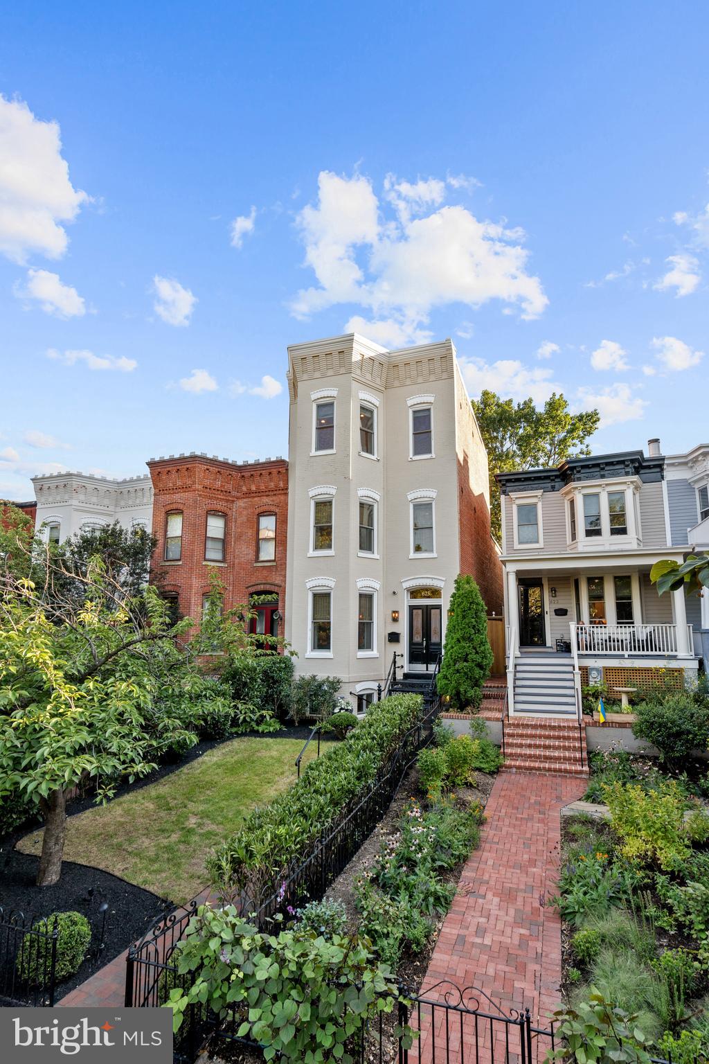 Real estate listing preview #31