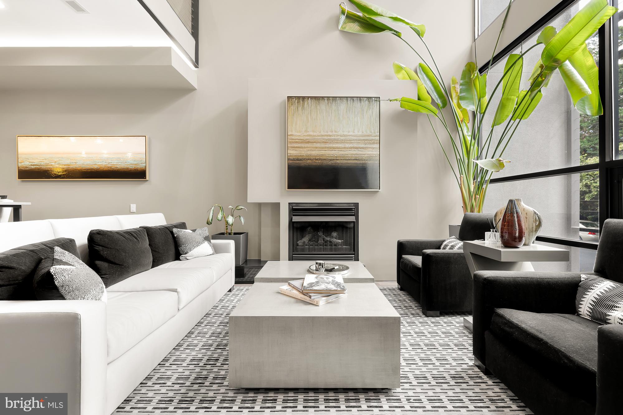 Real estate listing preview #5