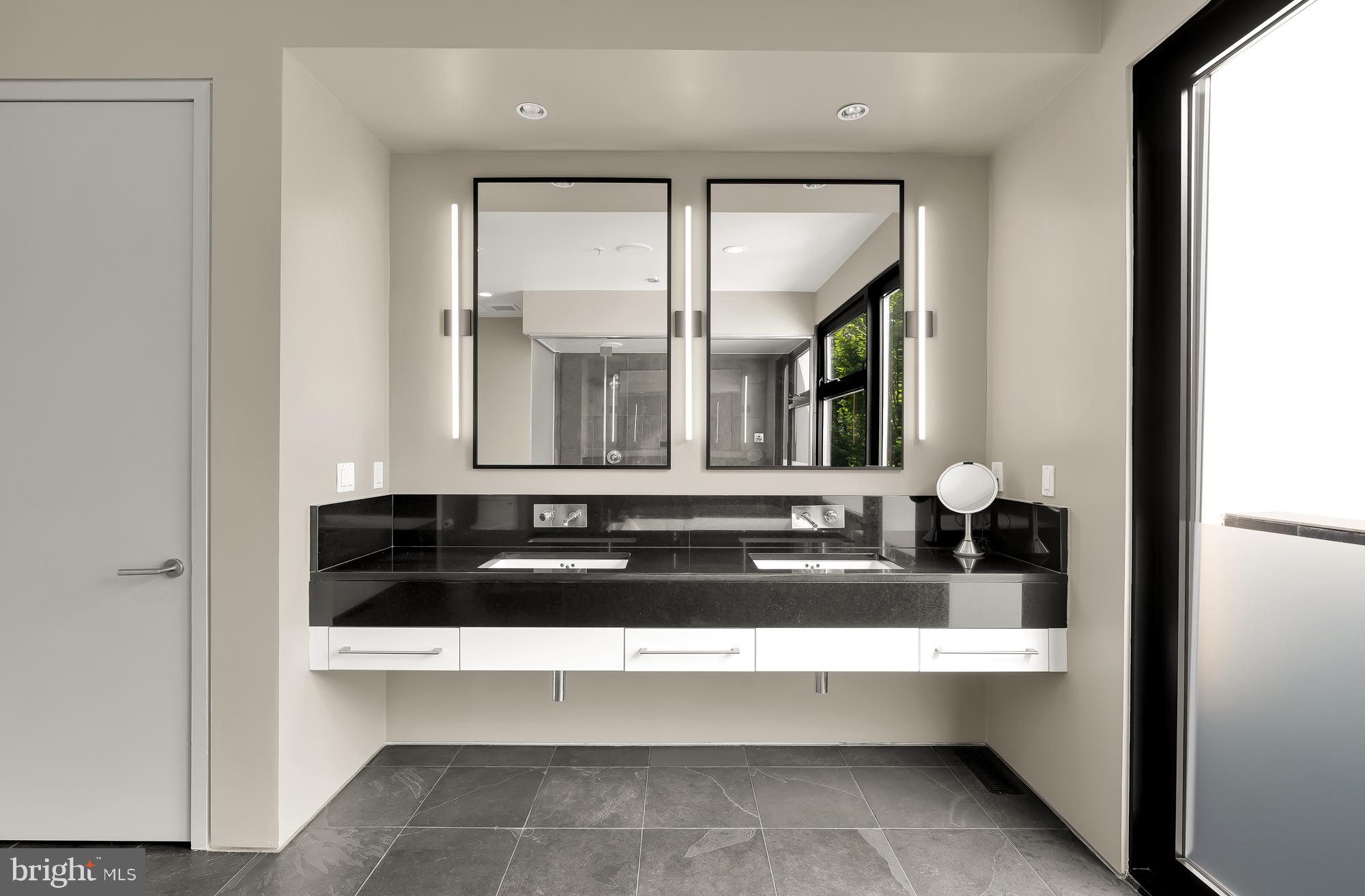 Real estate listing preview #21