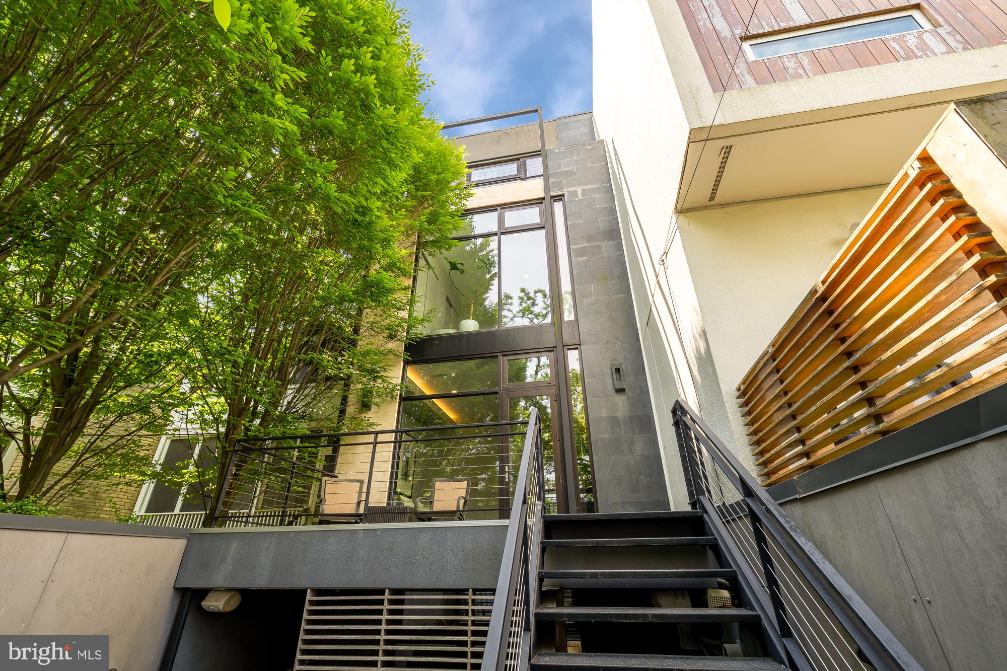 Real estate listing preview #30