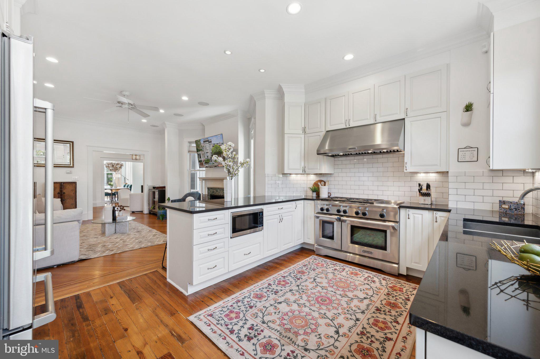 Real estate listing preview #15