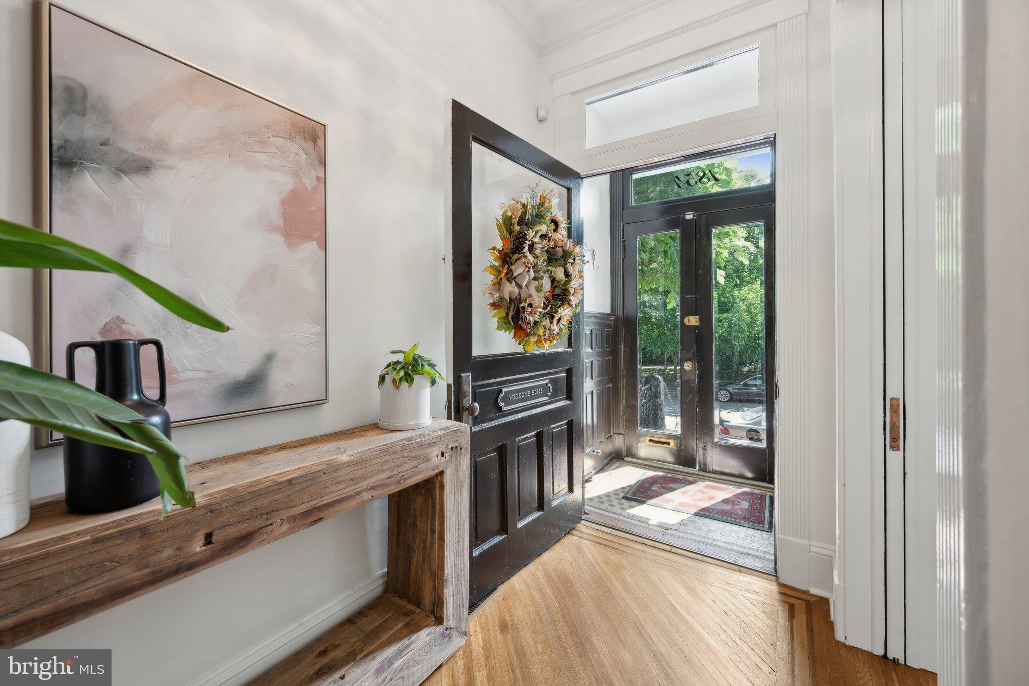 Real estate listing preview #4