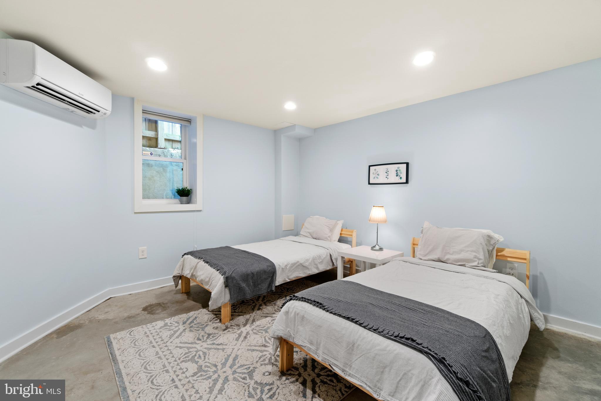 Real estate listing preview #48