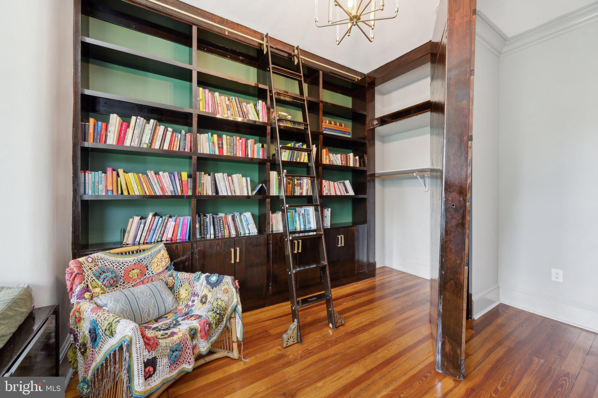 Real estate listing preview #34