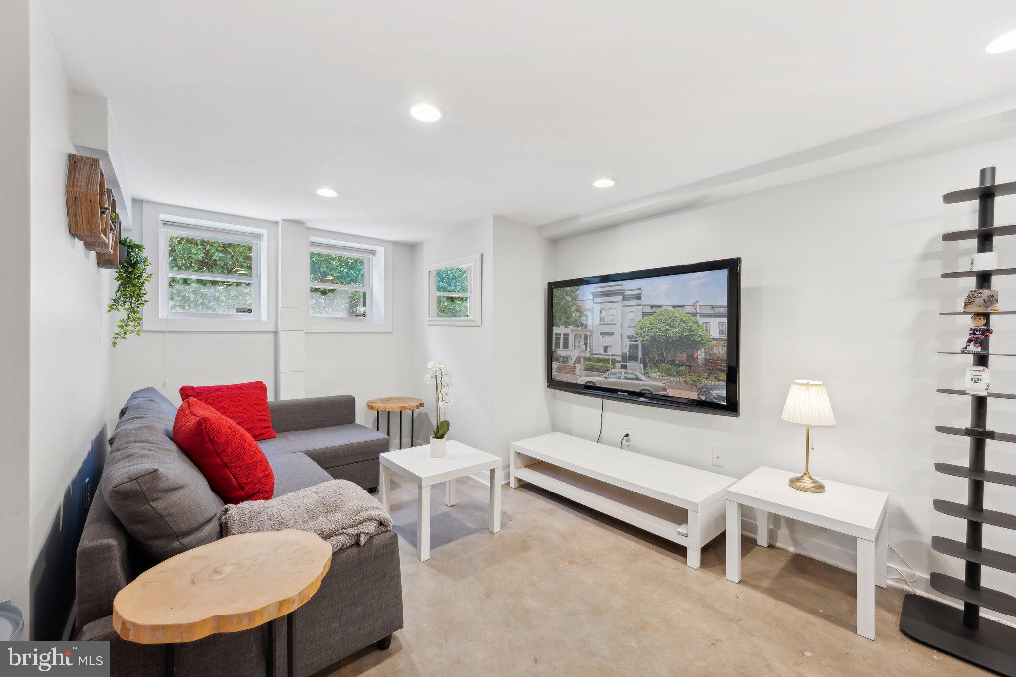 Real estate listing preview #39