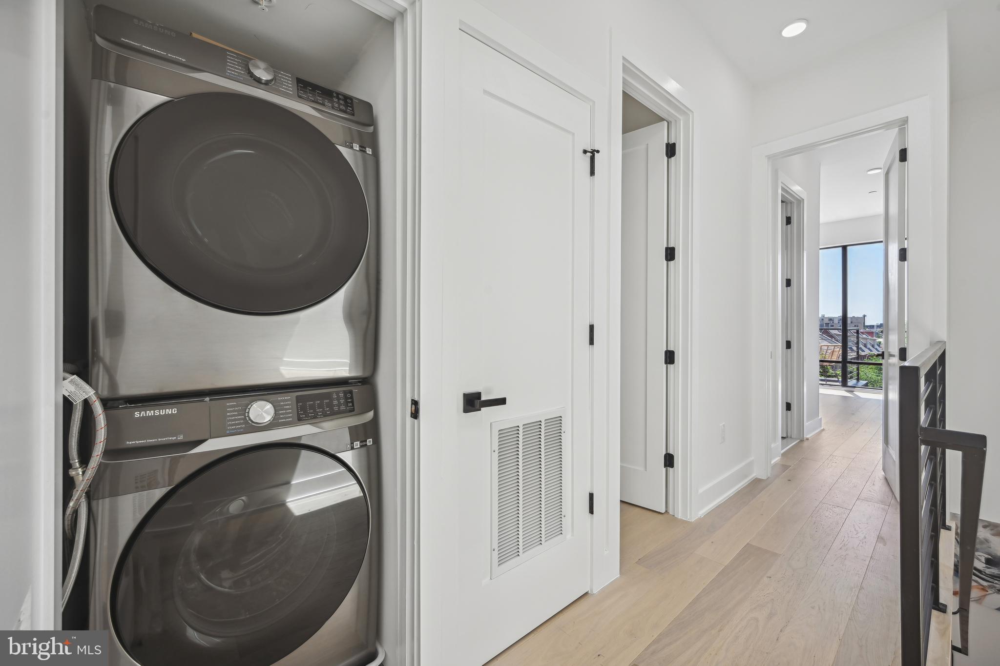 Real estate listing preview #15