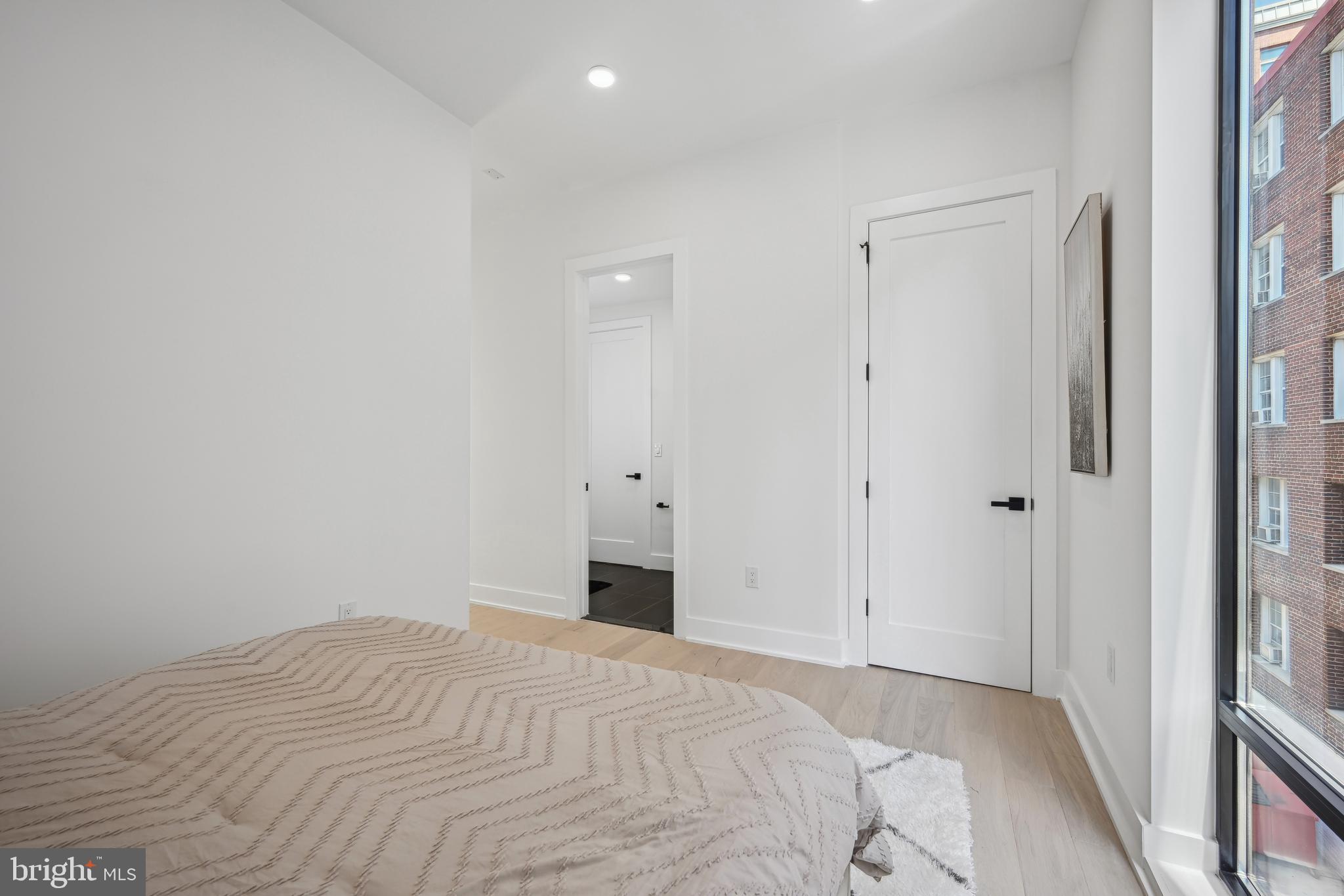 Real estate listing preview #31