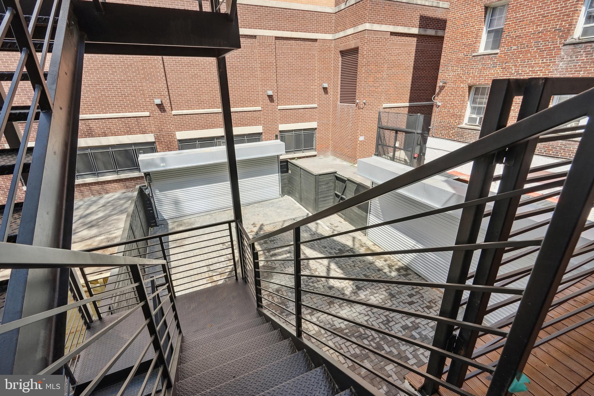 Real estate listing preview #42