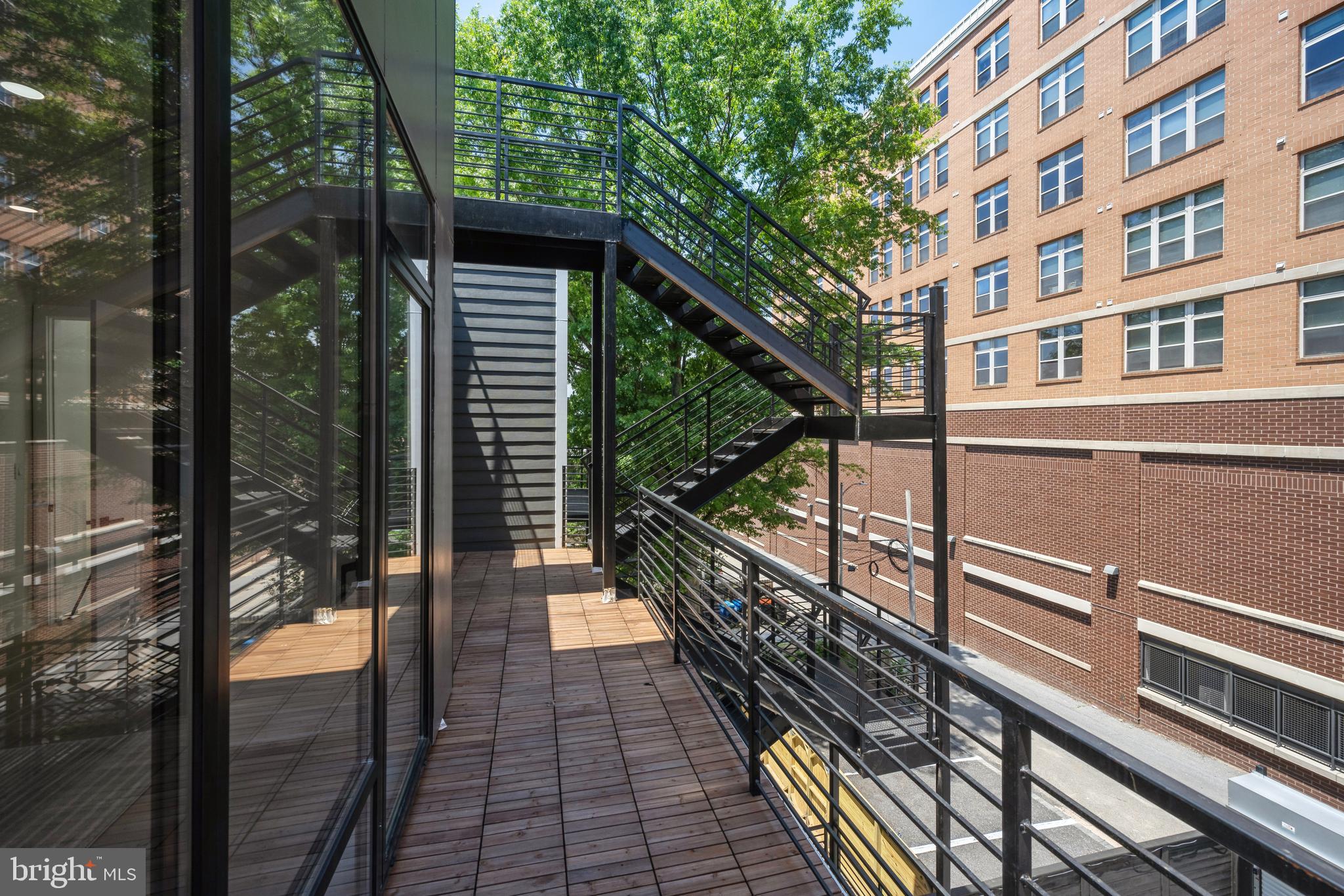 Real estate listing preview #36