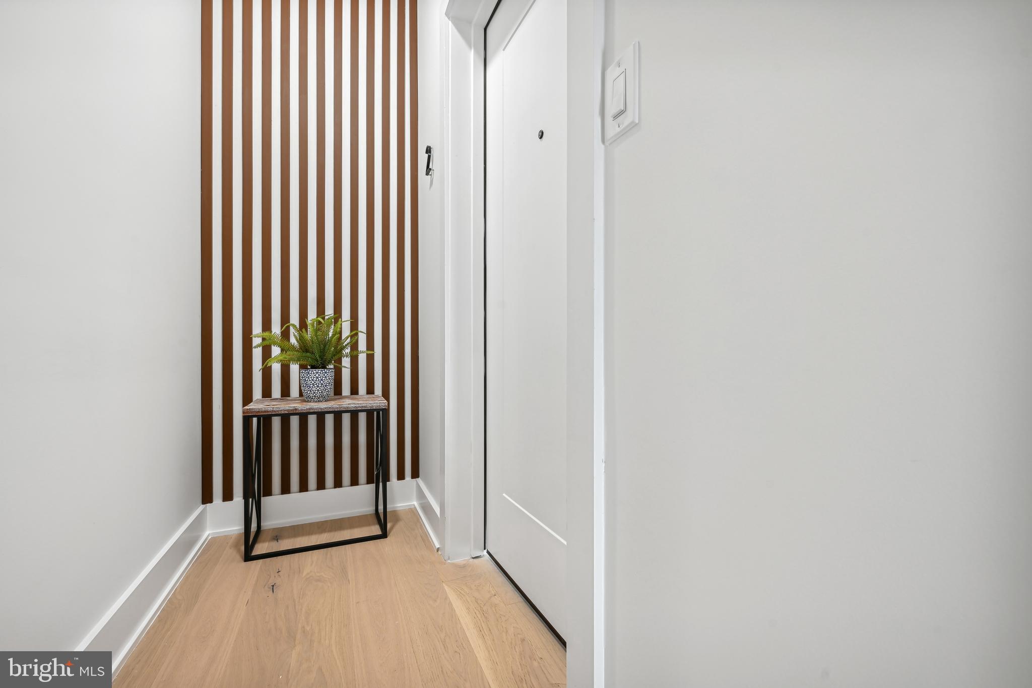 Real estate listing preview #5