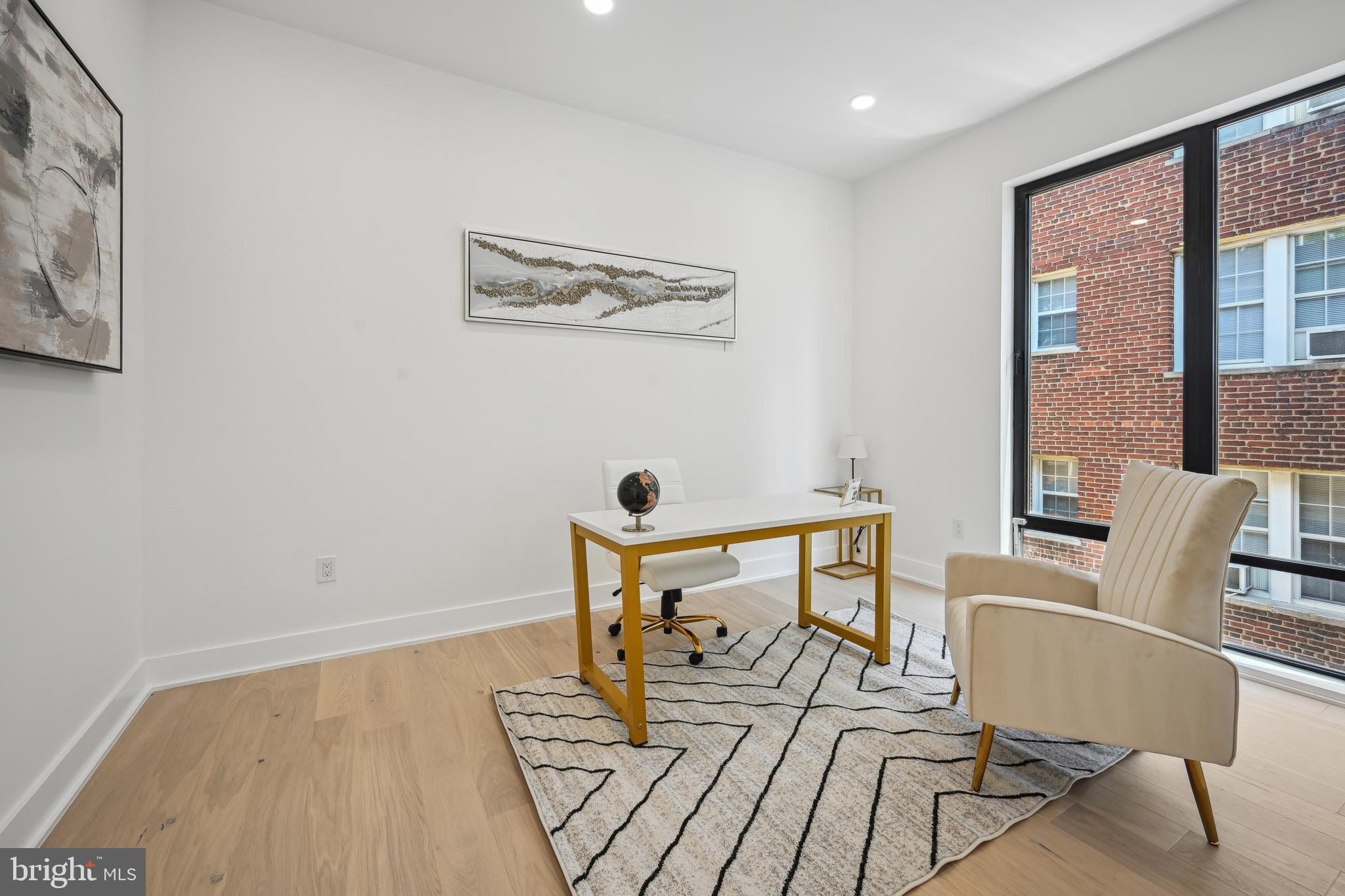 Real estate listing preview #32