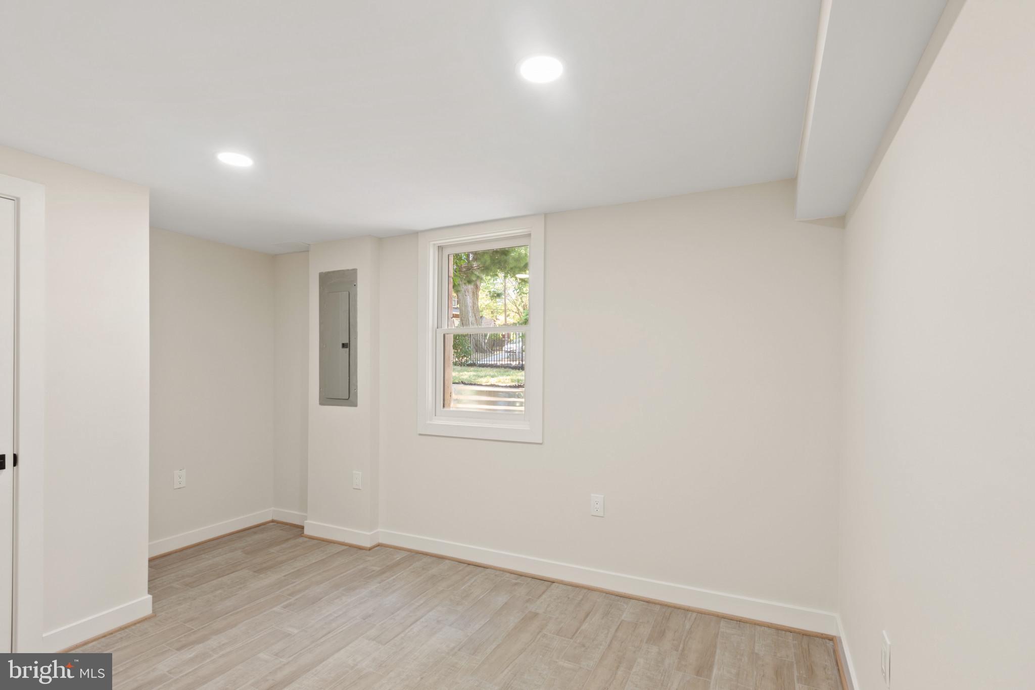 Real estate listing preview #61