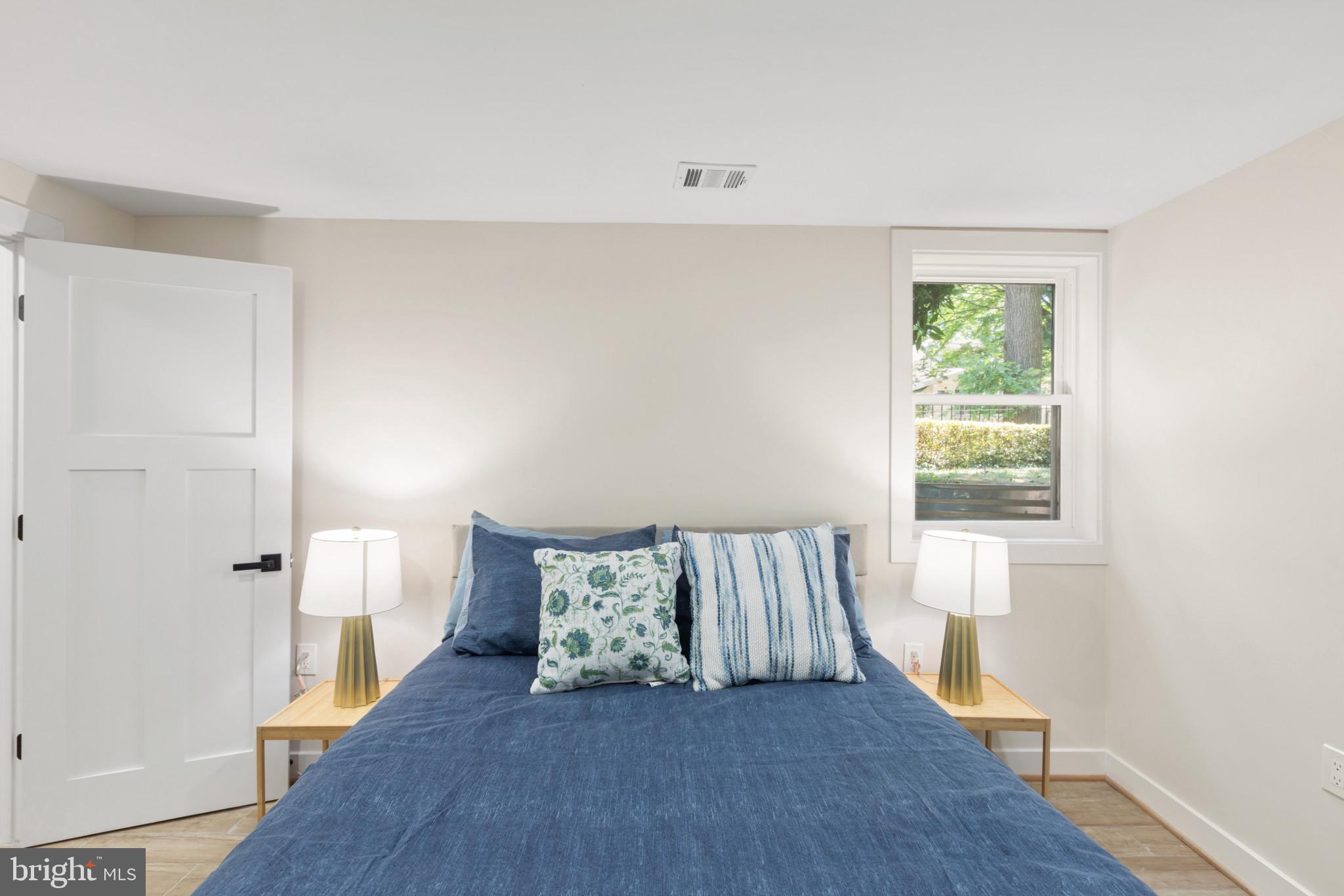 Real estate listing preview #56