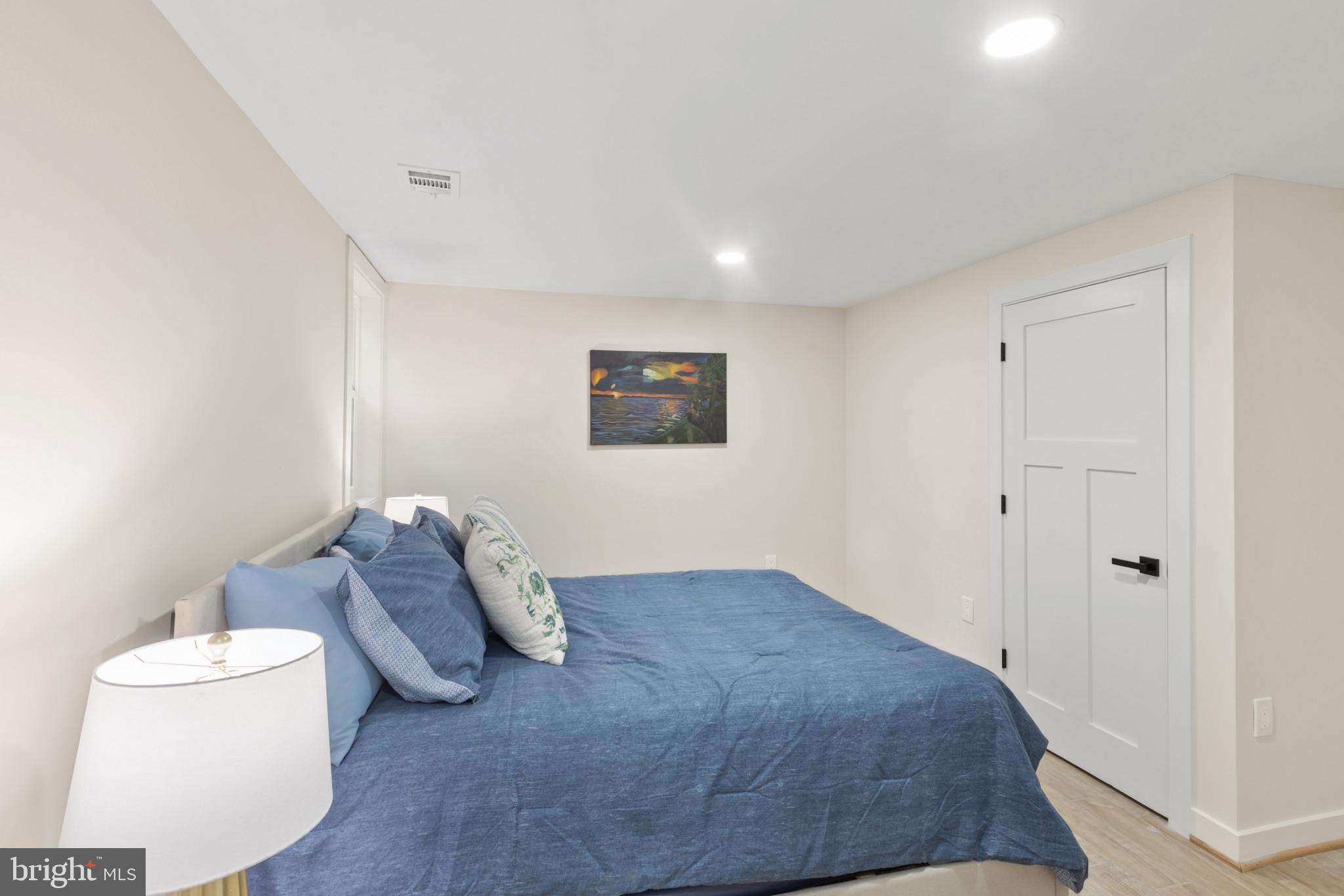 Real estate listing preview #58