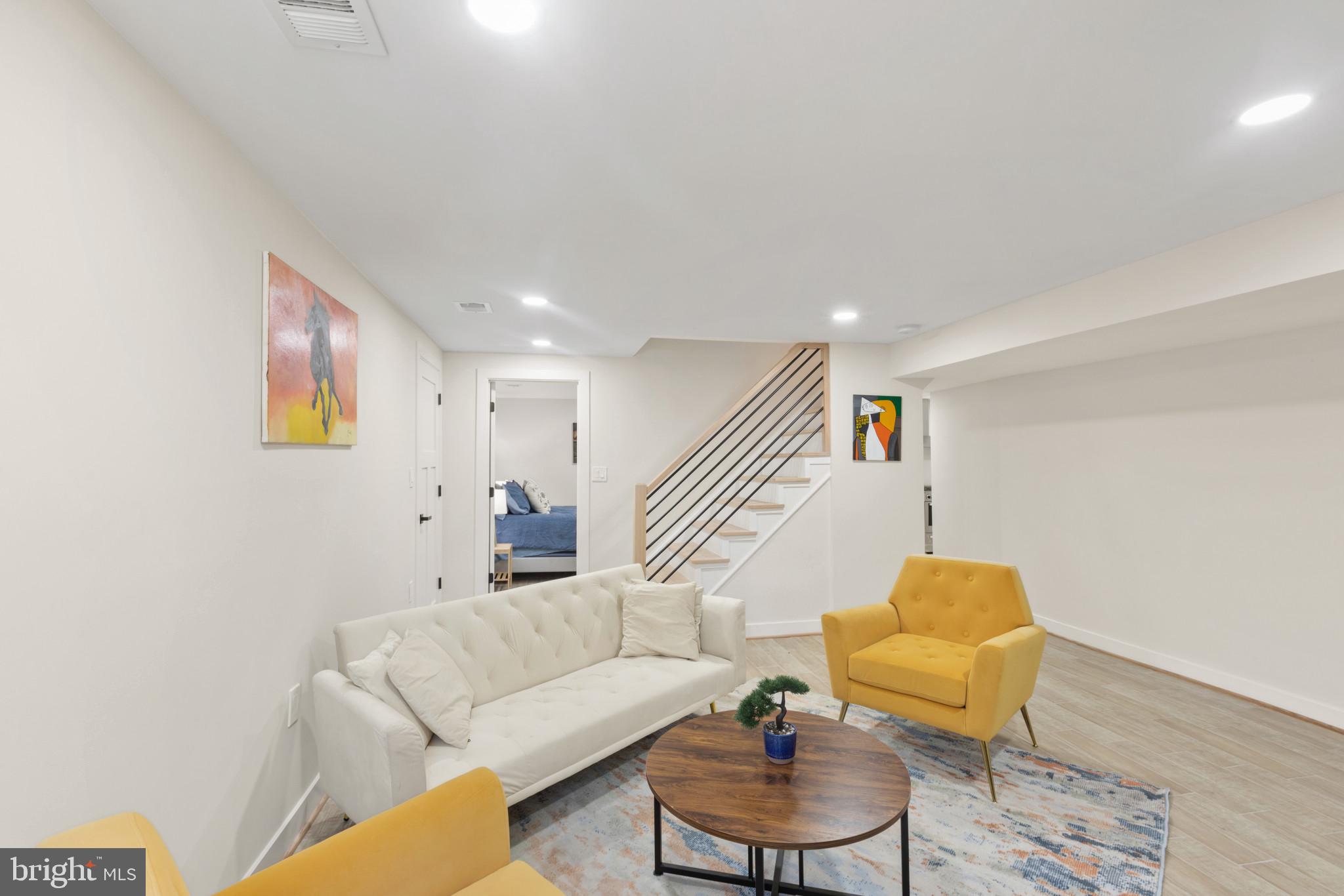 Real estate listing preview #47