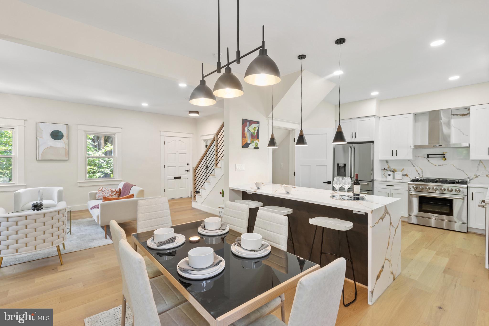 Real estate listing preview #12