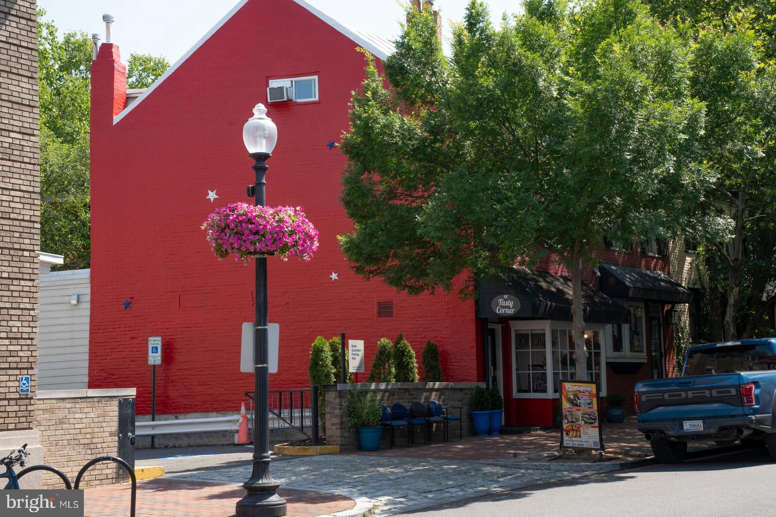 Real estate listing preview #30