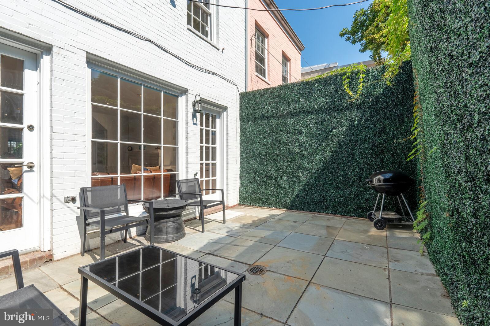 Real estate listing preview #25