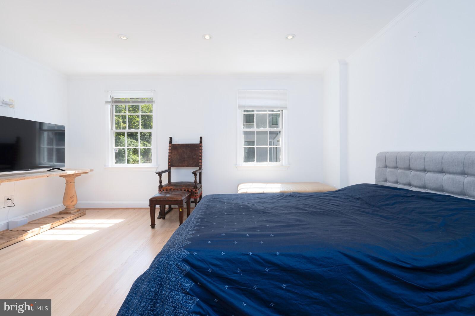 Real estate listing preview #17