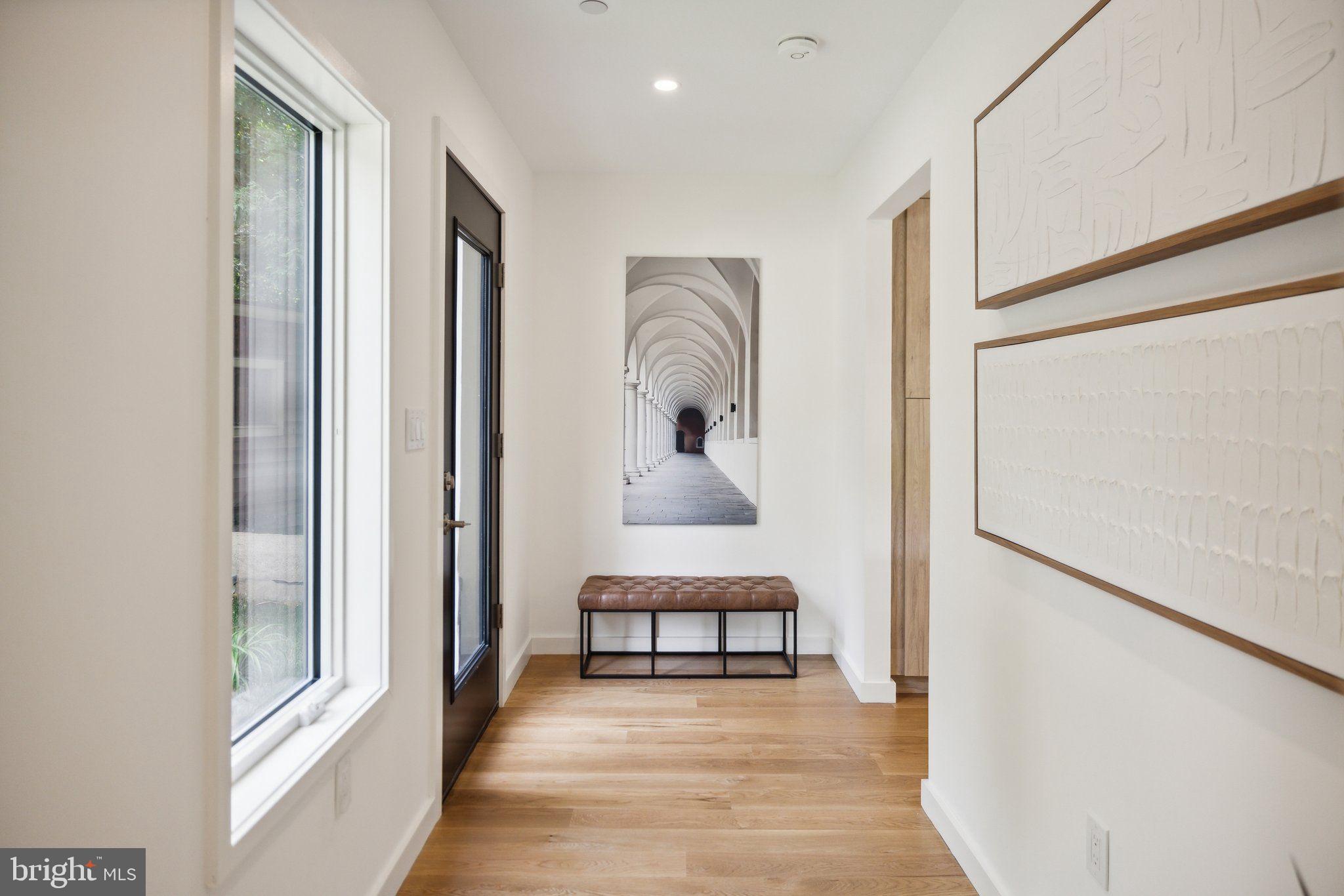 Real estate listing preview #12