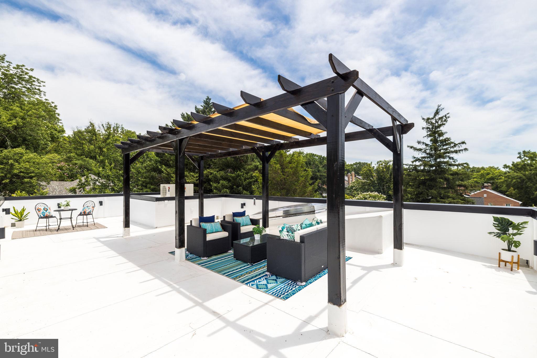 Real estate listing preview #17