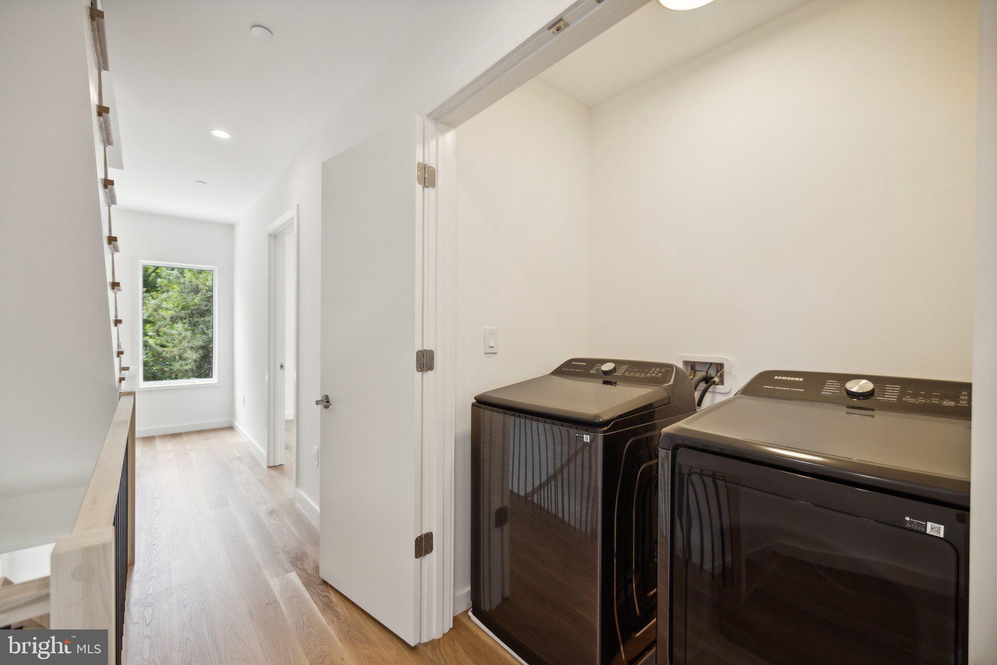 Real estate listing preview #25