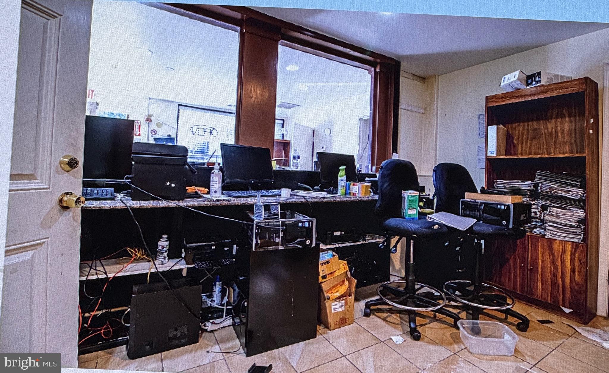 Real estate listing preview #3