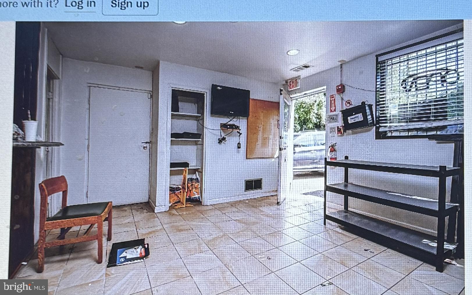 Real estate listing preview #5