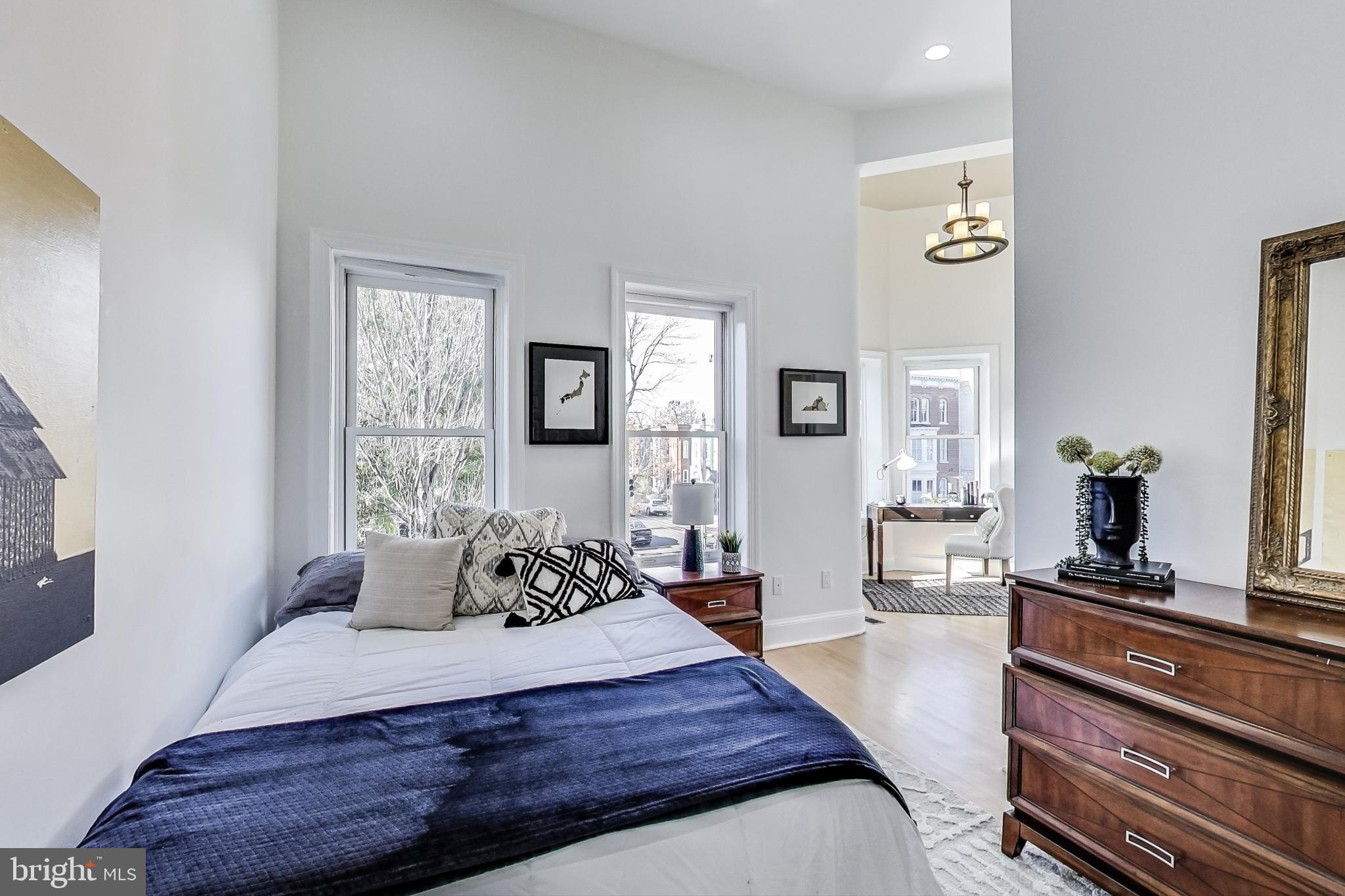 Real estate listing preview #19